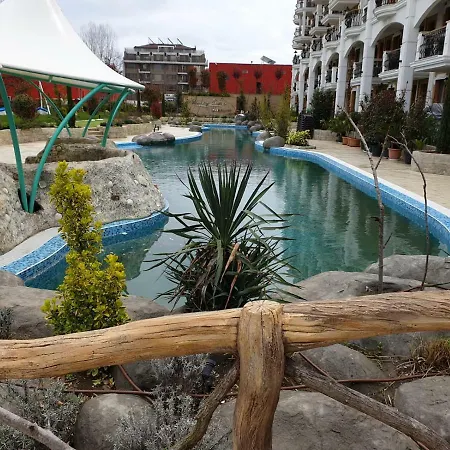 Deal, Harmony Suites 12 Slăntjev Brjag