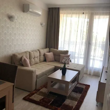 Deal, Harmony Suites 12 * Slăntjev Brjag